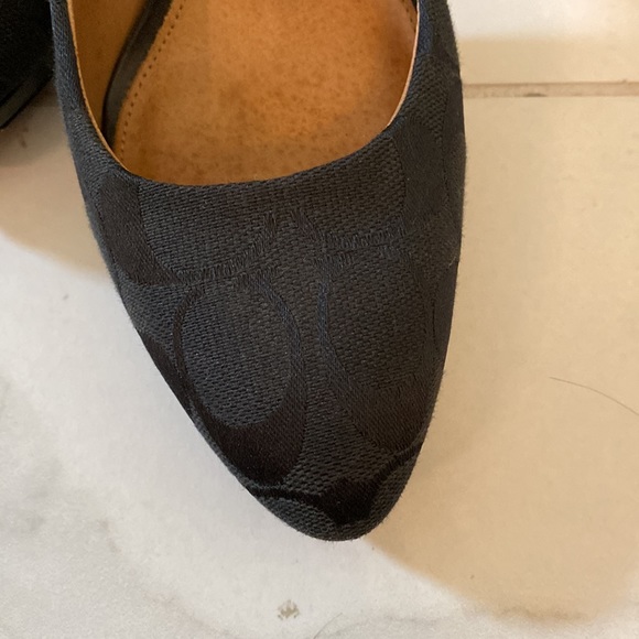 Coach Signature pumps Size 7B. Black with 3” heel. Gently used. No box. - Picture 3 of 11